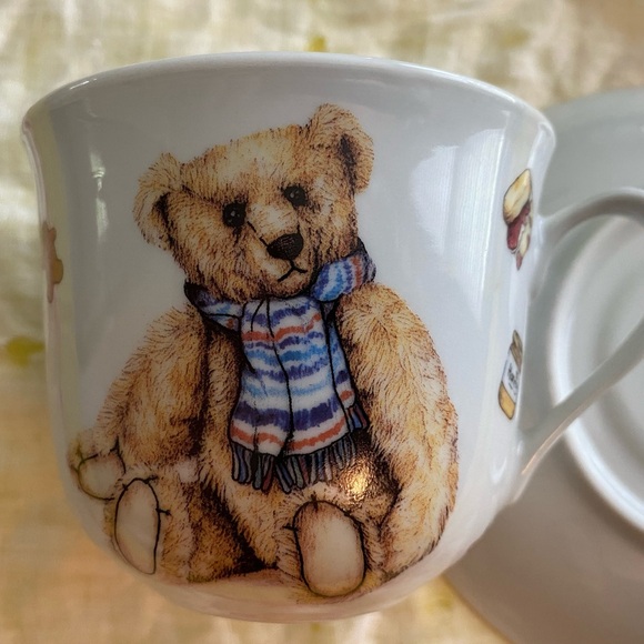 Kent Pottery Vintage Teddy Bear Cup and Saucer set - Picture 6 of 11